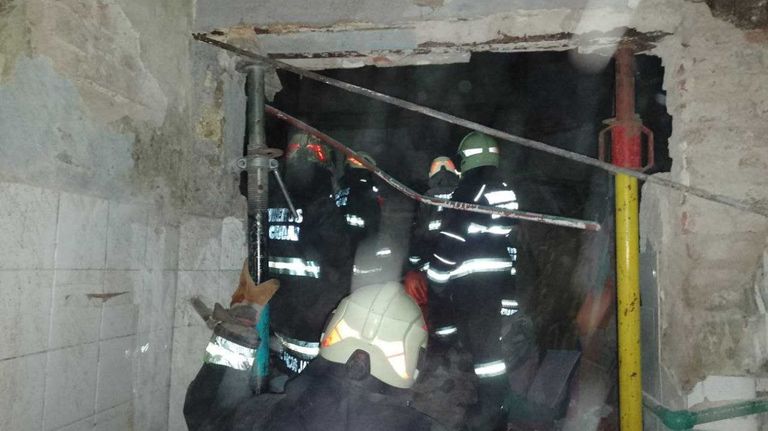 Operativo de rescate en el derrumbe de Floresta