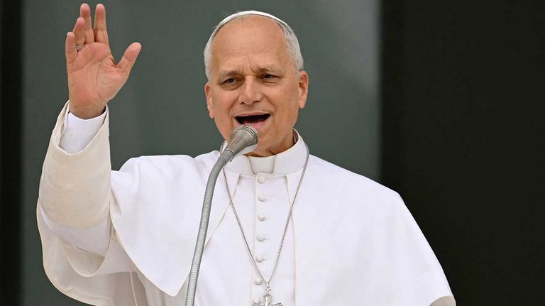 Papa León XIV y Michael Wallace Banach 14052026