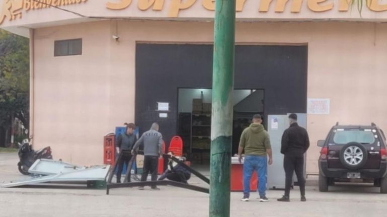 2024 14 05 Robo Supermercado La Plata