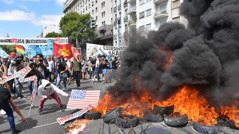 Incidentes en el Congreso por acuerdo FMI 20220310