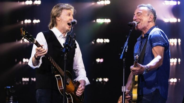 Paul McCartney, con Bruce Springsteen en New Jersey.