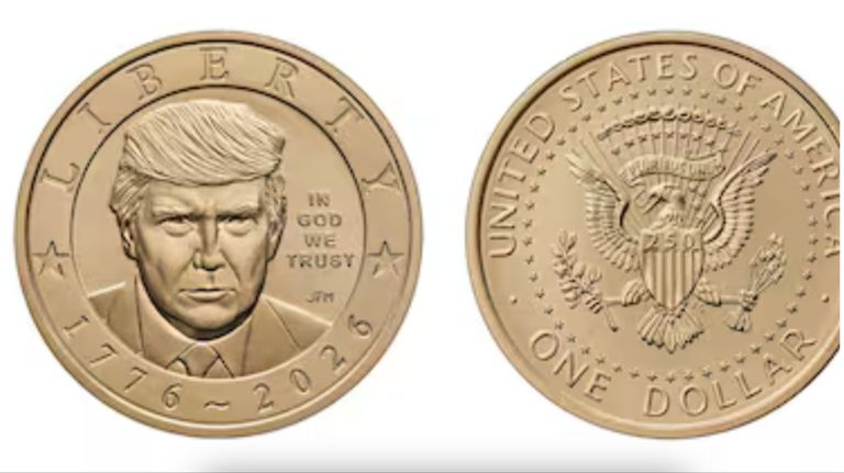 La moneda de un dólar con la cara de Trump