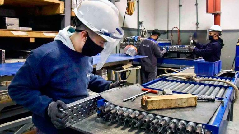 20220313_industria_pyme_trabajo_cedoc_g