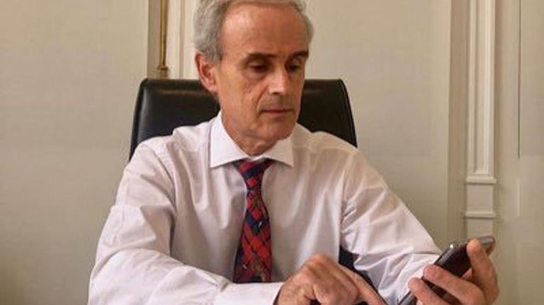 Julio Vitobello 20220405