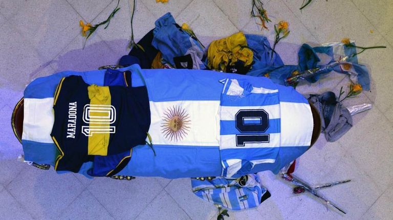 Velatorio de Diego Maradona en casa Rosada 20201126