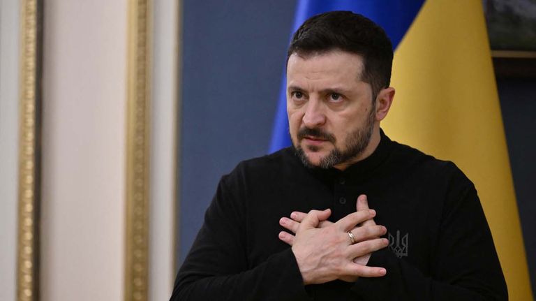 Vladimir Putin y Volodimir Zelenski20250325