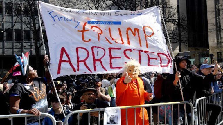 Donald Trump juicio 20230404