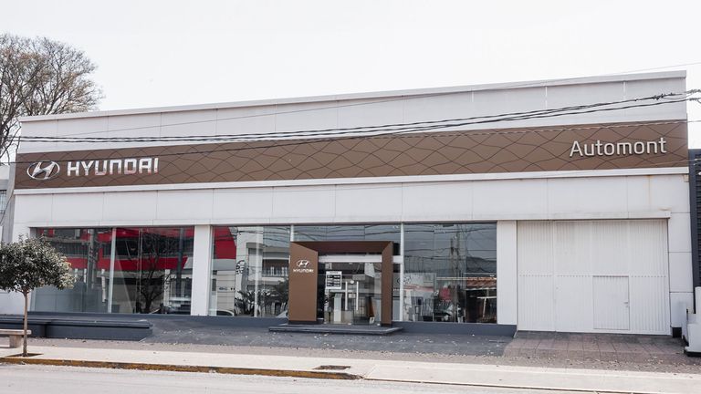 Fachada Montironi Hyundai