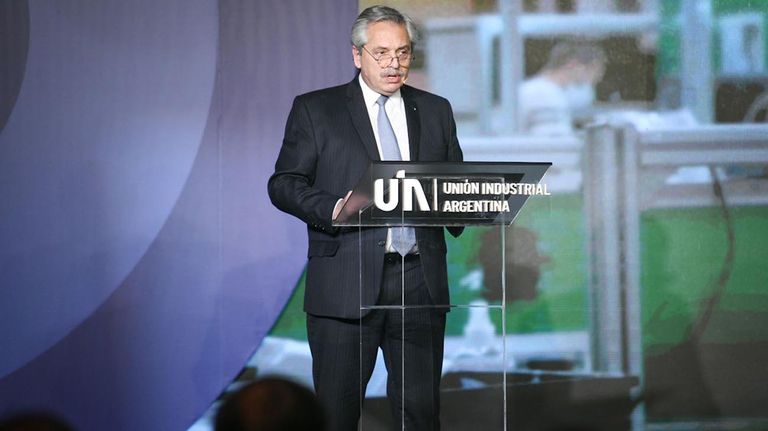 Alberto en la UIA 20211202