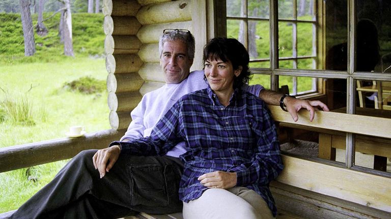 Jeffrey Epstein y Ghislaine Maxwell 20211209