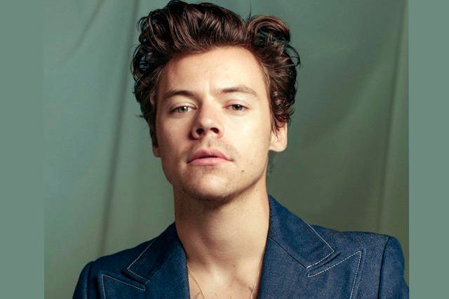 Harry Styles lanza su línea de maquillaje y belleza, conocéla