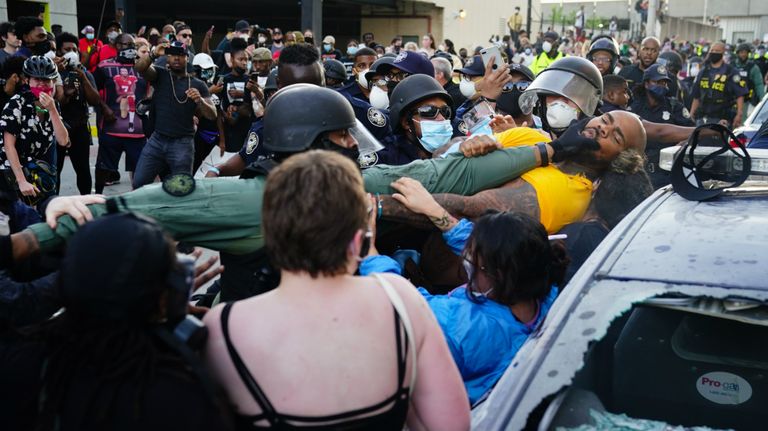 Caso George Floyd. Estados Unidos en llamas.