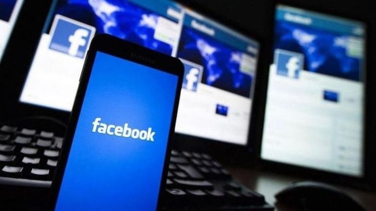 Facebook 