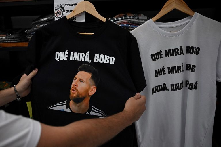 Qué mirás bobo 20221213