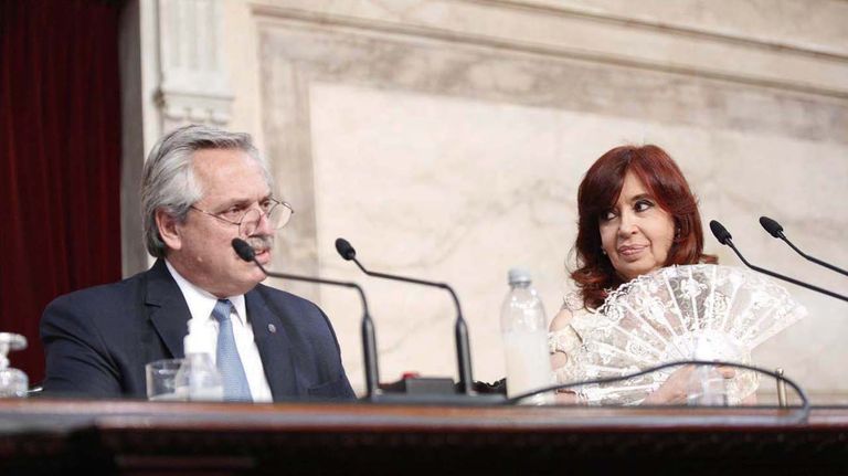 gestos Cristina Asamblea legislativa 20210203
