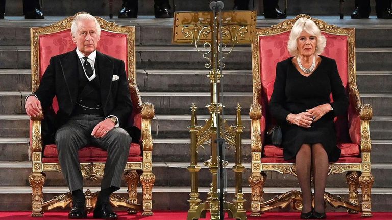La corona de la reina Camilla