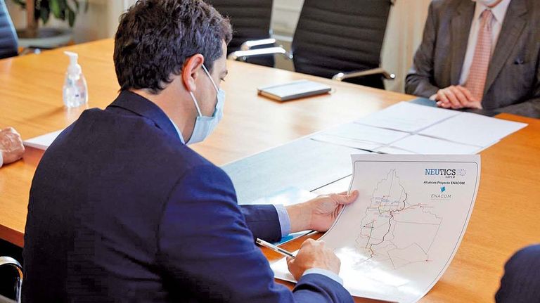 Negociador. De Pedro, a cargo de coordinar con los mandatarios.