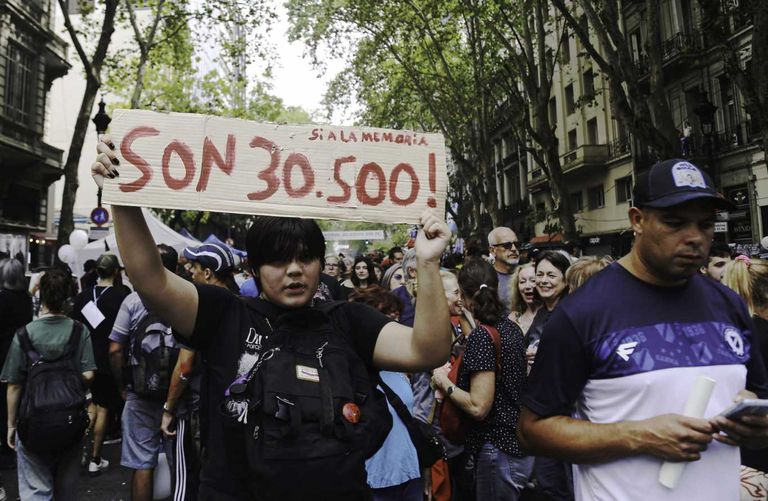 Marcha por el Día de la Memoria
