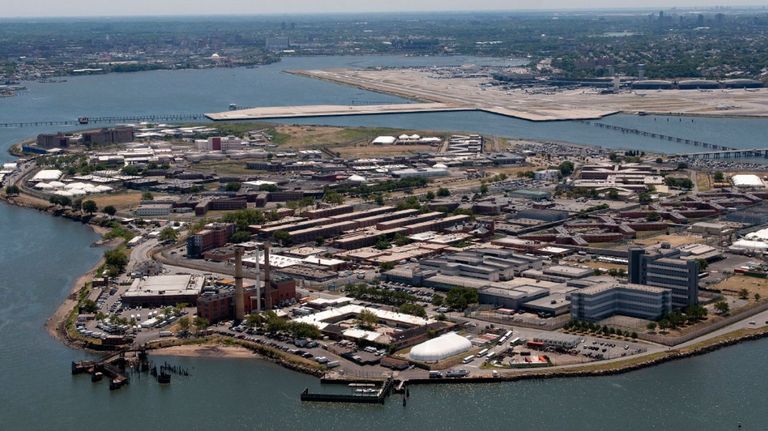 prision rickers island
