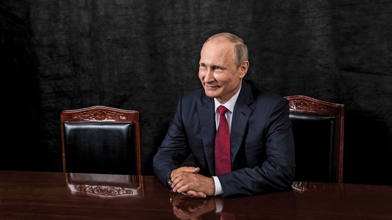 putin sputnik astrazeneca