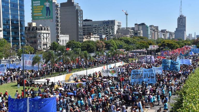 Marcha de organizaciones sociales 20220215