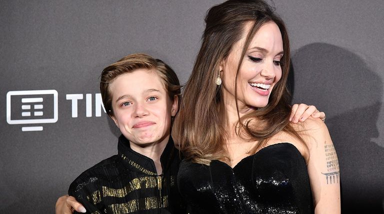 Así luce John, el hijo de Angelina Jolie y Brad Pitt que decidió cambiar de género