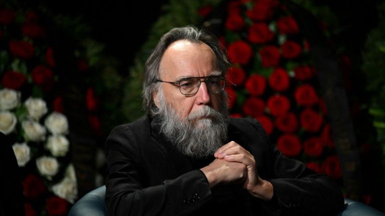 dugin