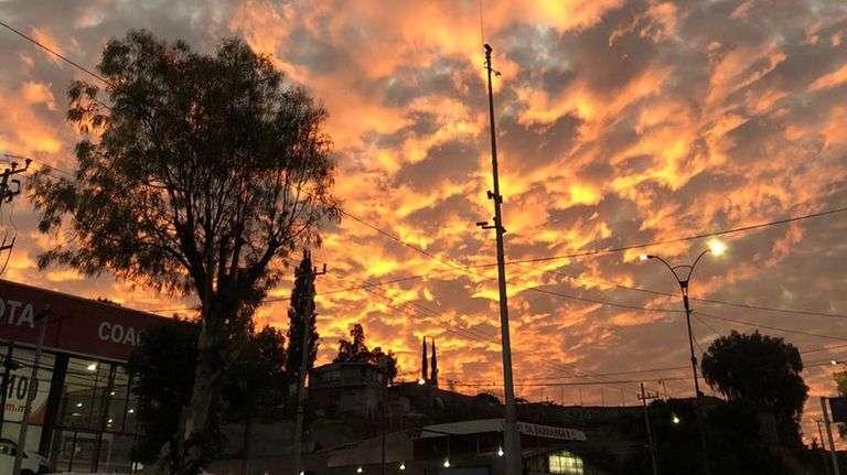 cielo naranja 20220114