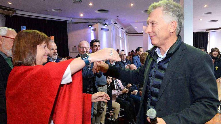20220612_bullrich_macri_prensabullrich_g