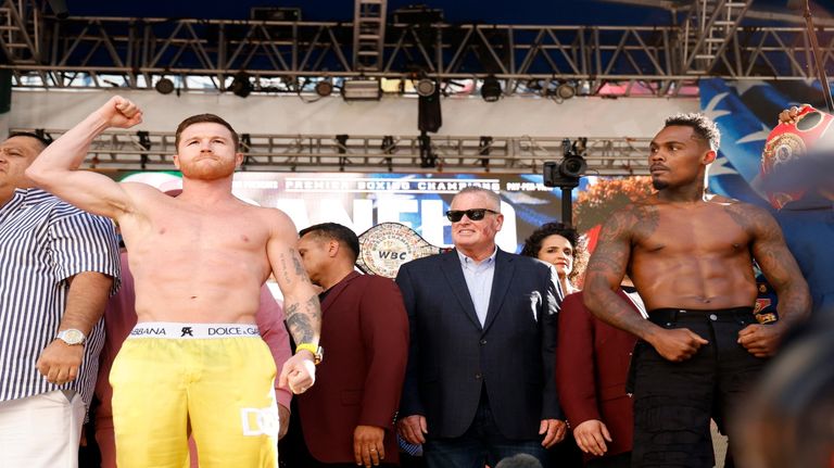 20230930 Canelo Álvarez enfrenta al norteamericano Jermell Charlo.