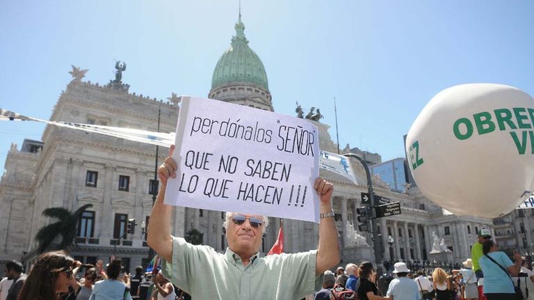 Hugo Moyano y otros dirigentes en el Paro de la CGT
