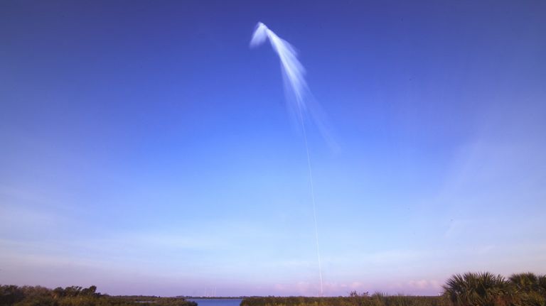 Luego de varias postergaciones, finalmente partió el cohete de Space X con el recambio de astronautas para la Estación Espacial.