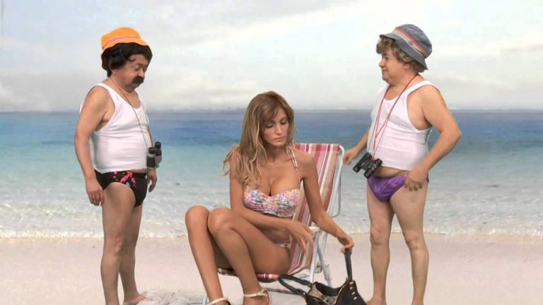 Sofia Pacchi en un sketch humorístico de Préstico