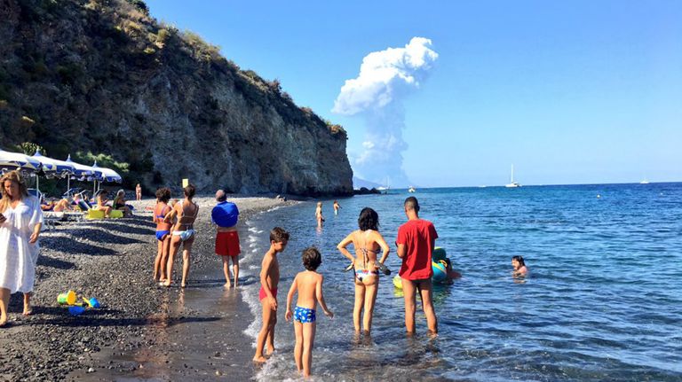 volcan stromboli italia
