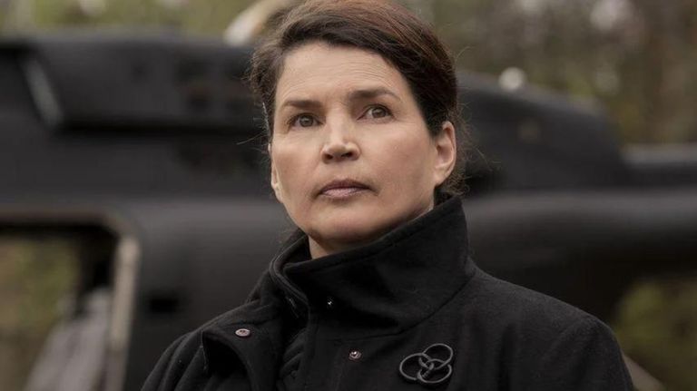 Julia Ormond