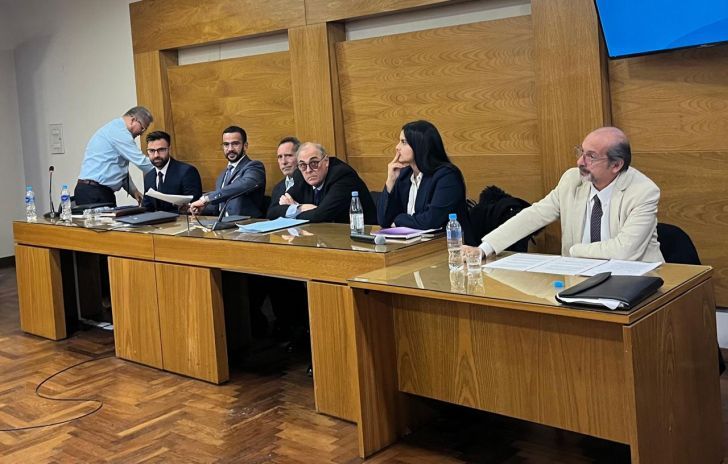 Defensores acusados Tarjeta Naranja