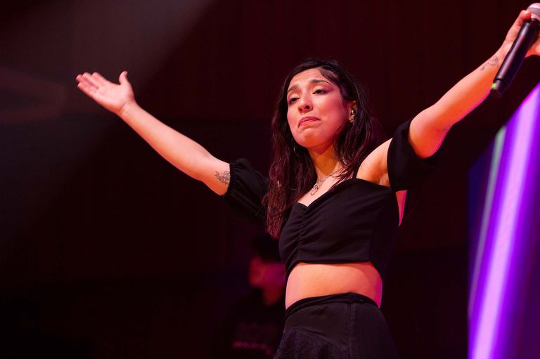 Suena EH! copó la Usina del Arte con un show presencial