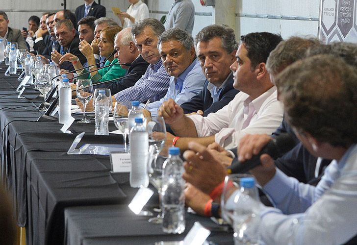 macri-maquinaria-agricola-04252018-01