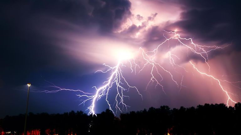 Tormenta eléctrica 20220727