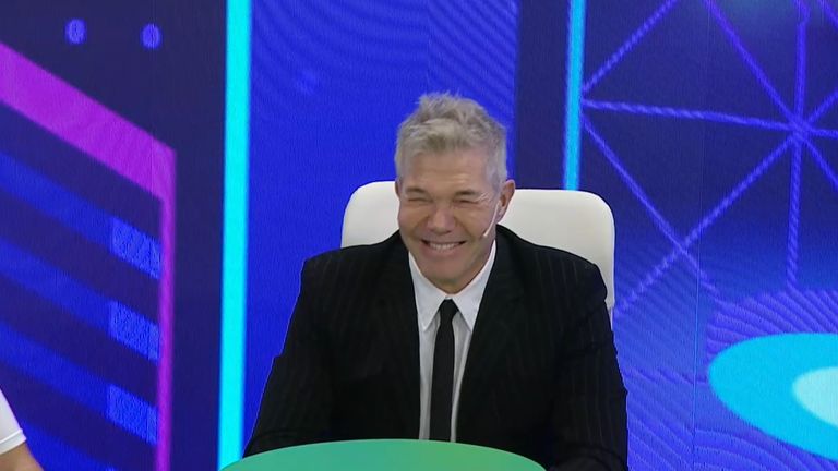 Momo Benavides y Fernando Burlando, juntos en Twitch