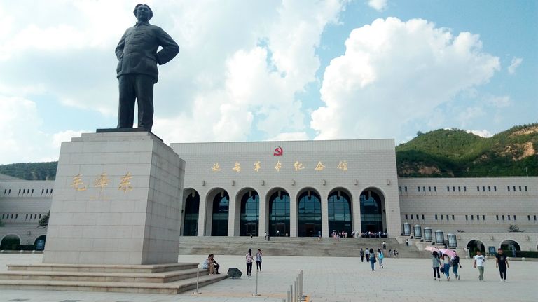 Monumento en la ciudad china de Yanan.