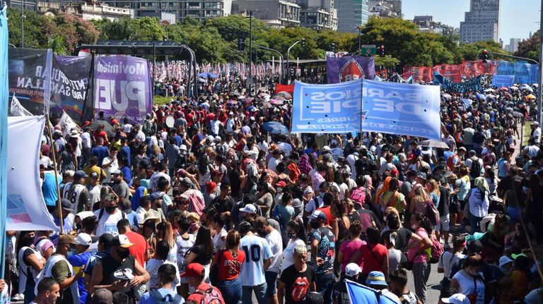 Marcha de organizaciones sociales 20220215