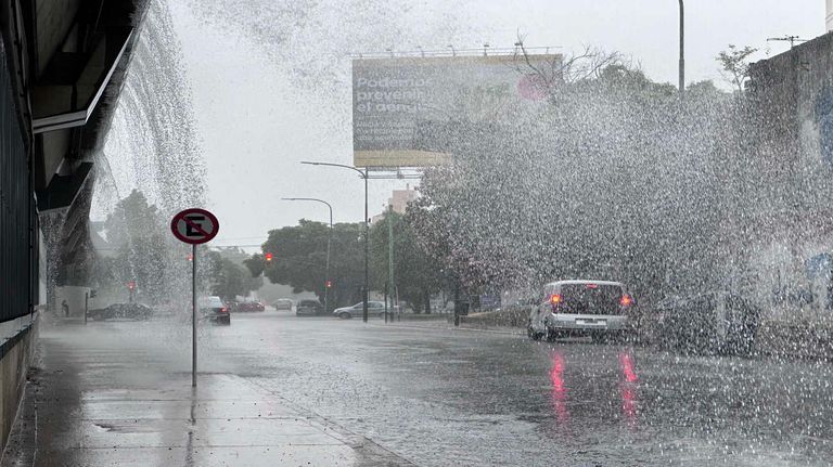 Lluvias al area metropolitana 20240208
