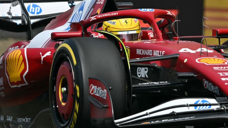 Lewis Hamilton, cómodo dominador del Sprint en China.