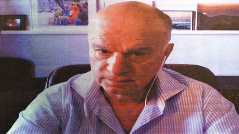 El intendente de Lanús, Néstor Grindetti, en la entrevista con Jorge Fontevecchia.