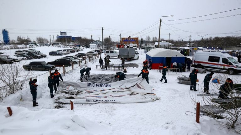 Tragedia en una mina de carbón en el norte Rusia: murieron más de 50 trabajadores y rescatistas.