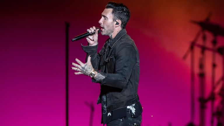 Maroon 5 20220404