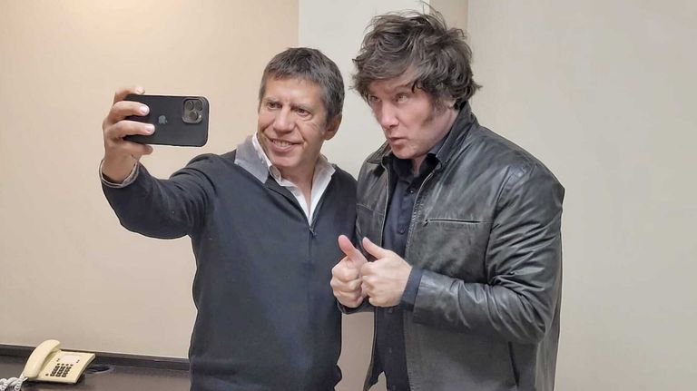 Javier Milei recorrió Tucumán 20230508