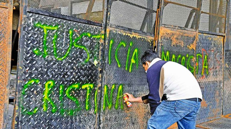  20220828_vallas_cristina_telam_g
