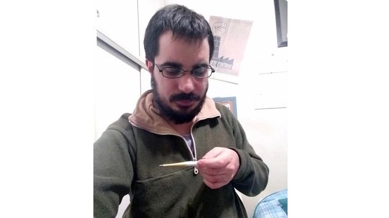 Gonzalo deber realizar un registro minucioso de ciertos parámetros clínicos.
